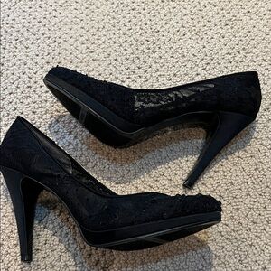Nine West Black Textured Heels